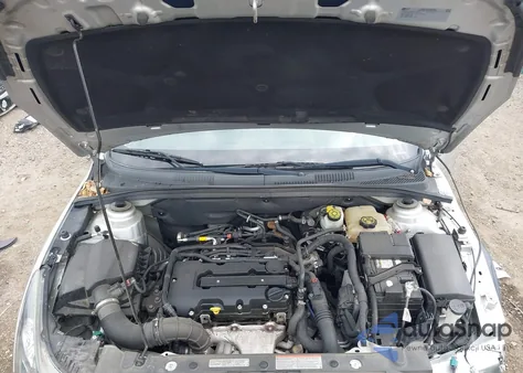 2015 Chevrolet Cruze 1Lt Auto z USA, uszkodzony, nr VIN 1G1PC5SB5F7140037